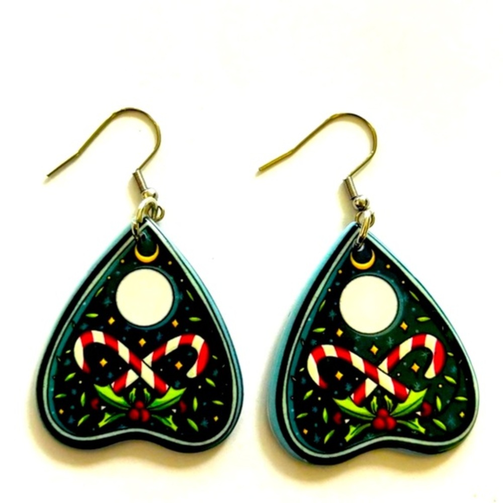 Witchy Christmas Pointer Earrings, NWT